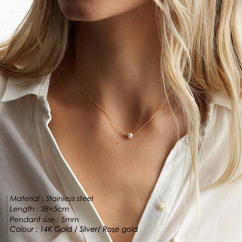 Discreet but elegant necklace